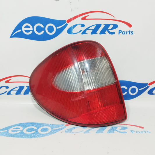 Chrysler Voyager 2003 ecoAC1761 Linke Rückleuchte