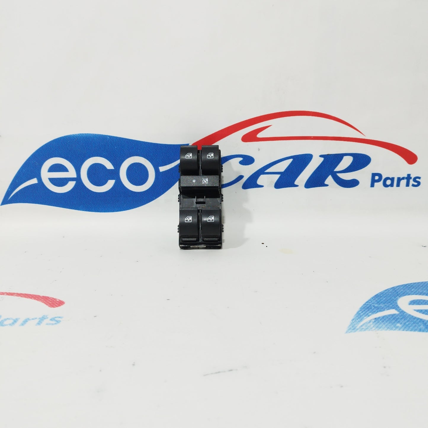 Pulsantiera anteriore sx 4 tasti Fiat tipo 2017 codice: 7356323520 ecoAC1816