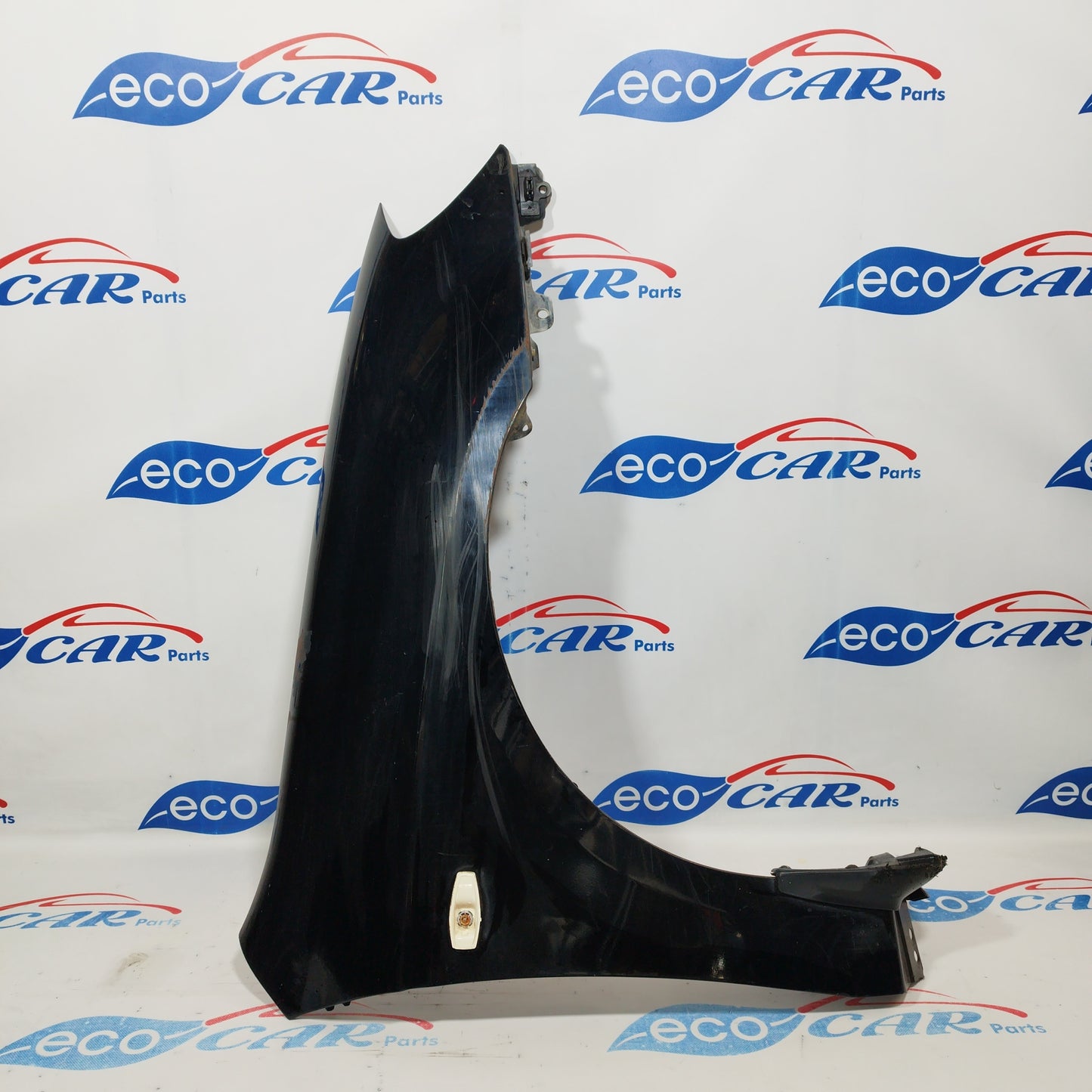 Schwarzer rechter Kotflügel Kia Cerato 2004 ecoAC1840
