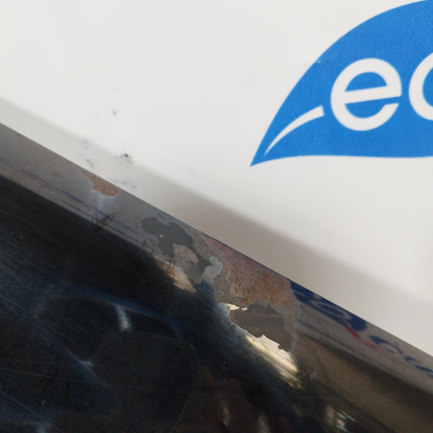 Schwarzer rechter Kotflügel Kia Cerato 2004 ecoAC1840