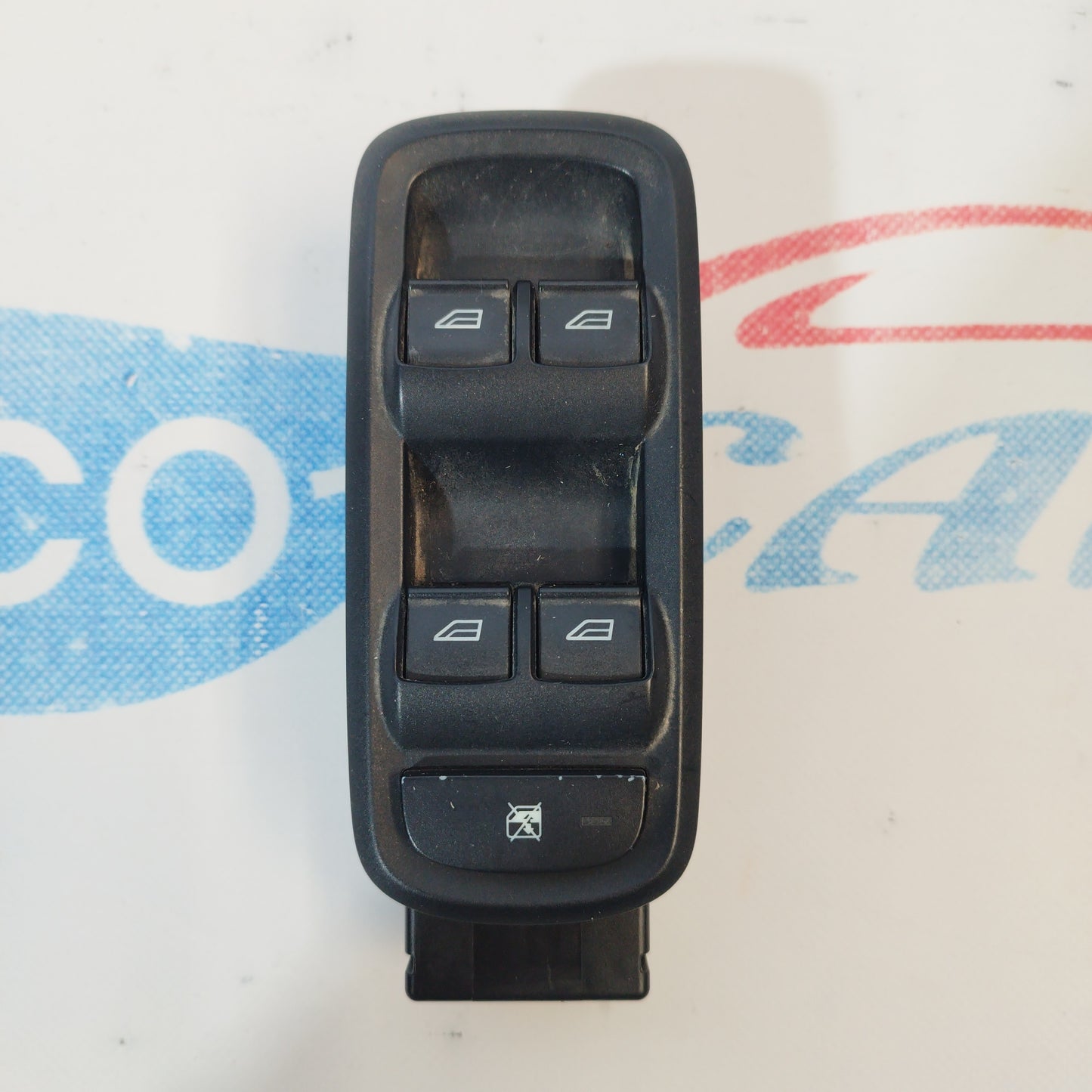 Pulsantiera anteriore sx 4 tasti Ford Fiesta 2012 codice: 8a6t14a132cc ecoAC1896