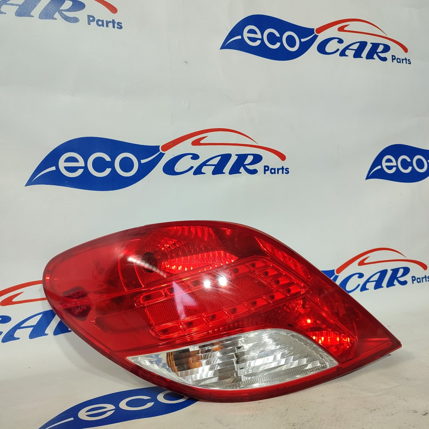 Linke Rückleuchte Peugeot 207 2012 ecoAG967