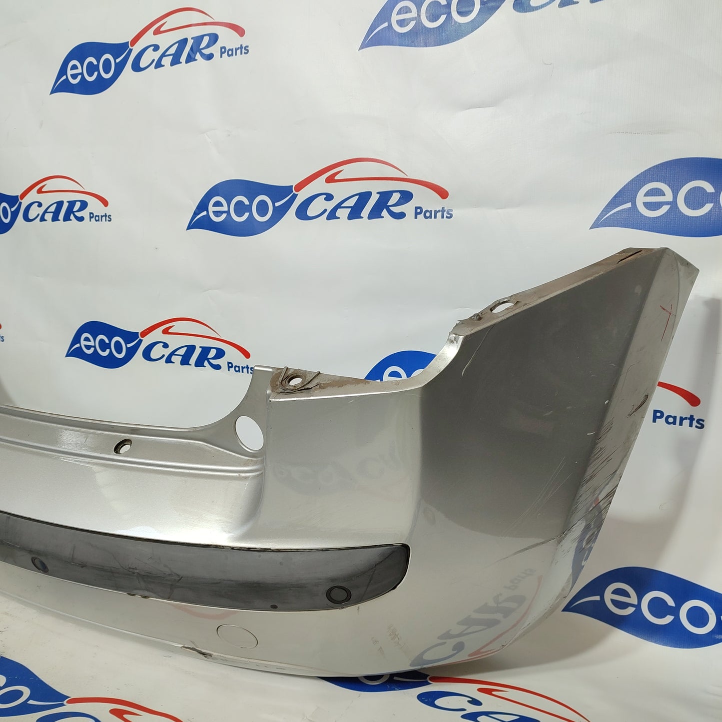 Silver gray rear bumper with Fiat Idea 2006 ecoAG976 sensors