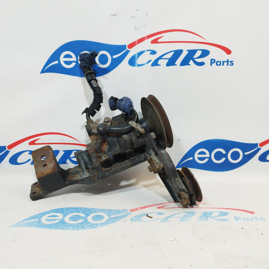 Servolenkpumpe Toyota Hilux 2.4 d 1997 Code: 2L Motor ecoAC1991