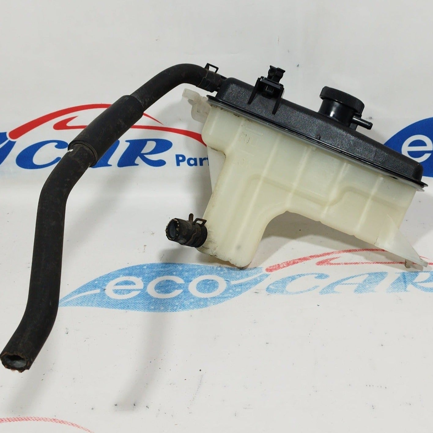 Toyota Rav 4 2008 2.2 d-4d ecoAC2057 expansion tank