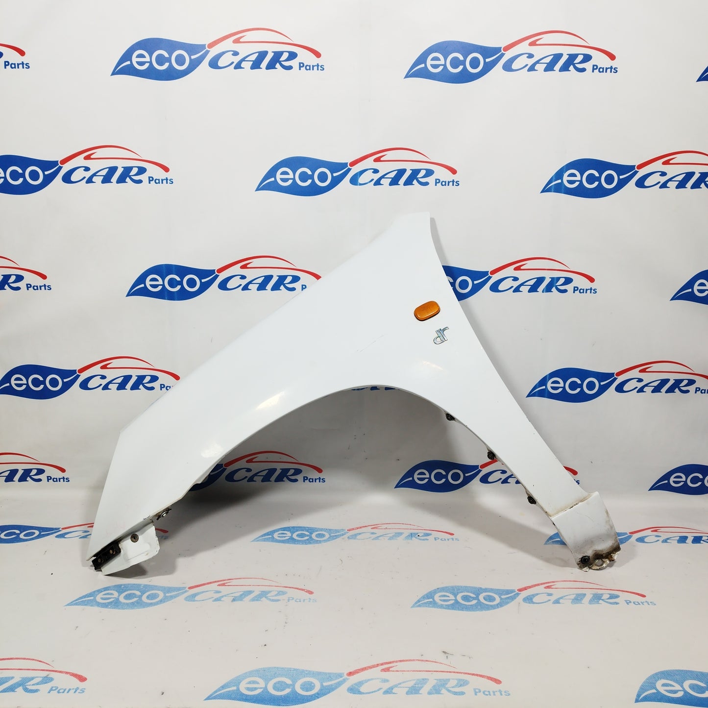 White left mudguard Dr5 2013 ecoAC2073
