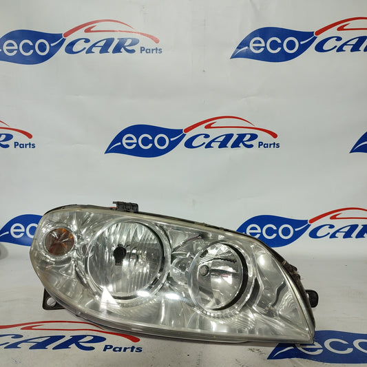 Fanale anteriore dx Fiat Punto 2006 ecoAG1033