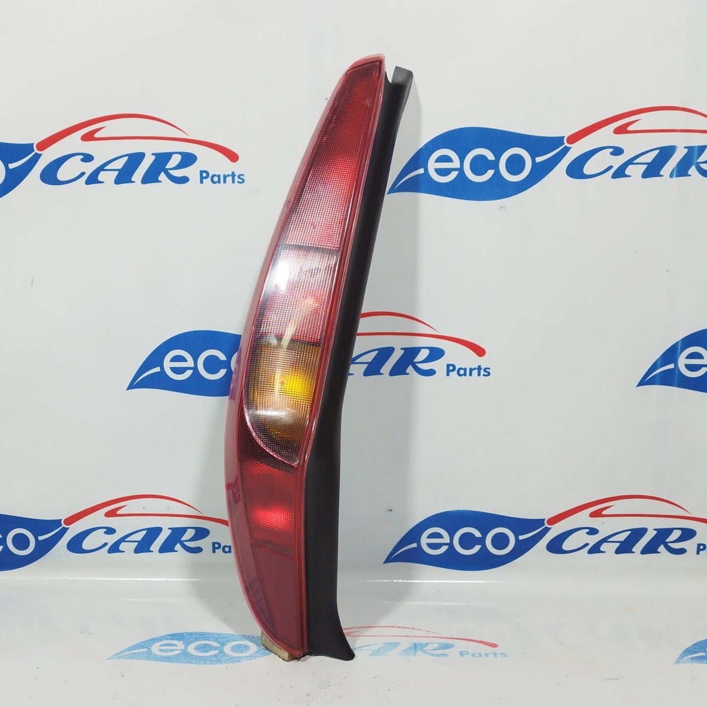 Fiat Punto 5p 2005 linke Rückleuchte schwarzer Streifen ecoAC2223