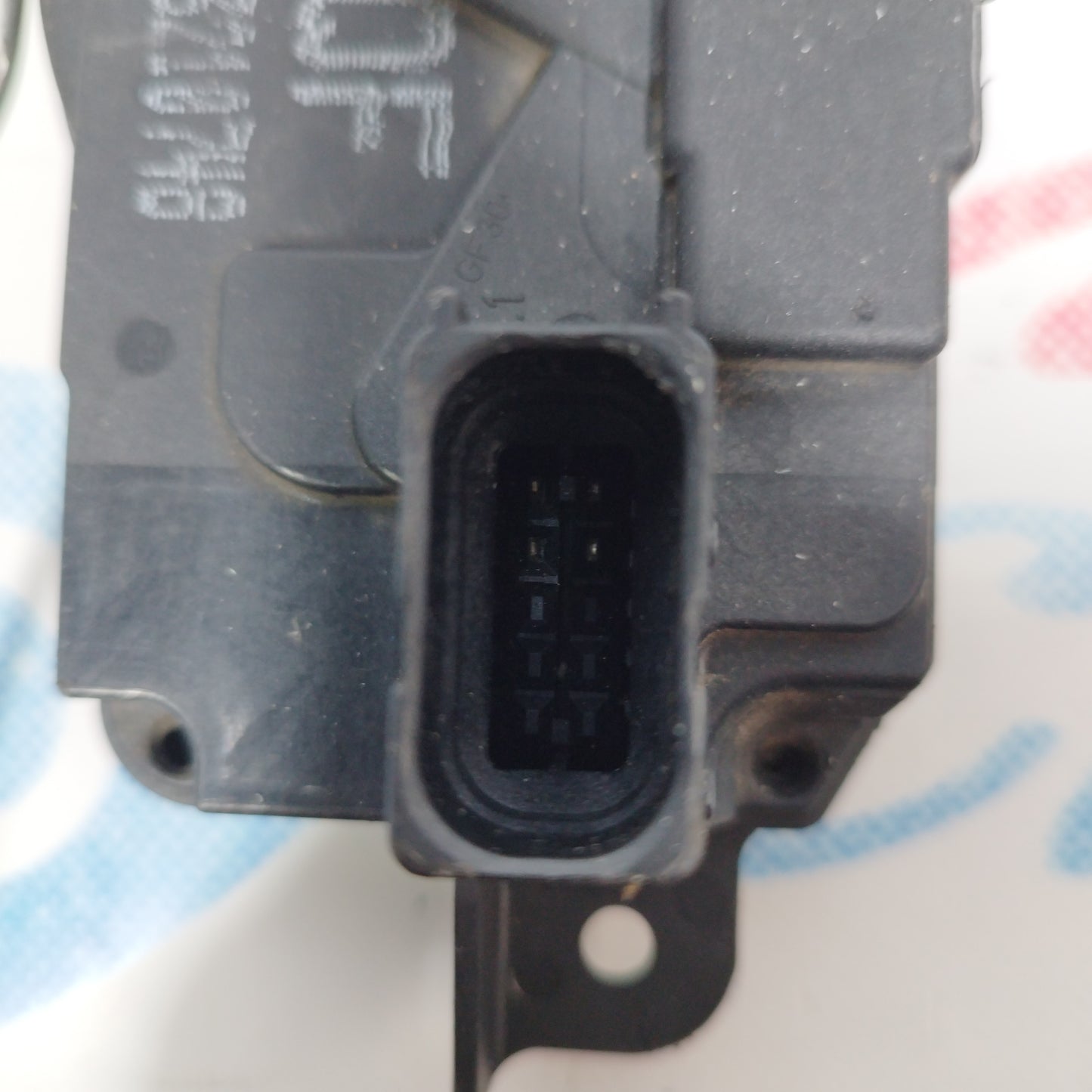 Front left lock Opel Astra H 2007 4 pin code 13210748 ecoAC2231