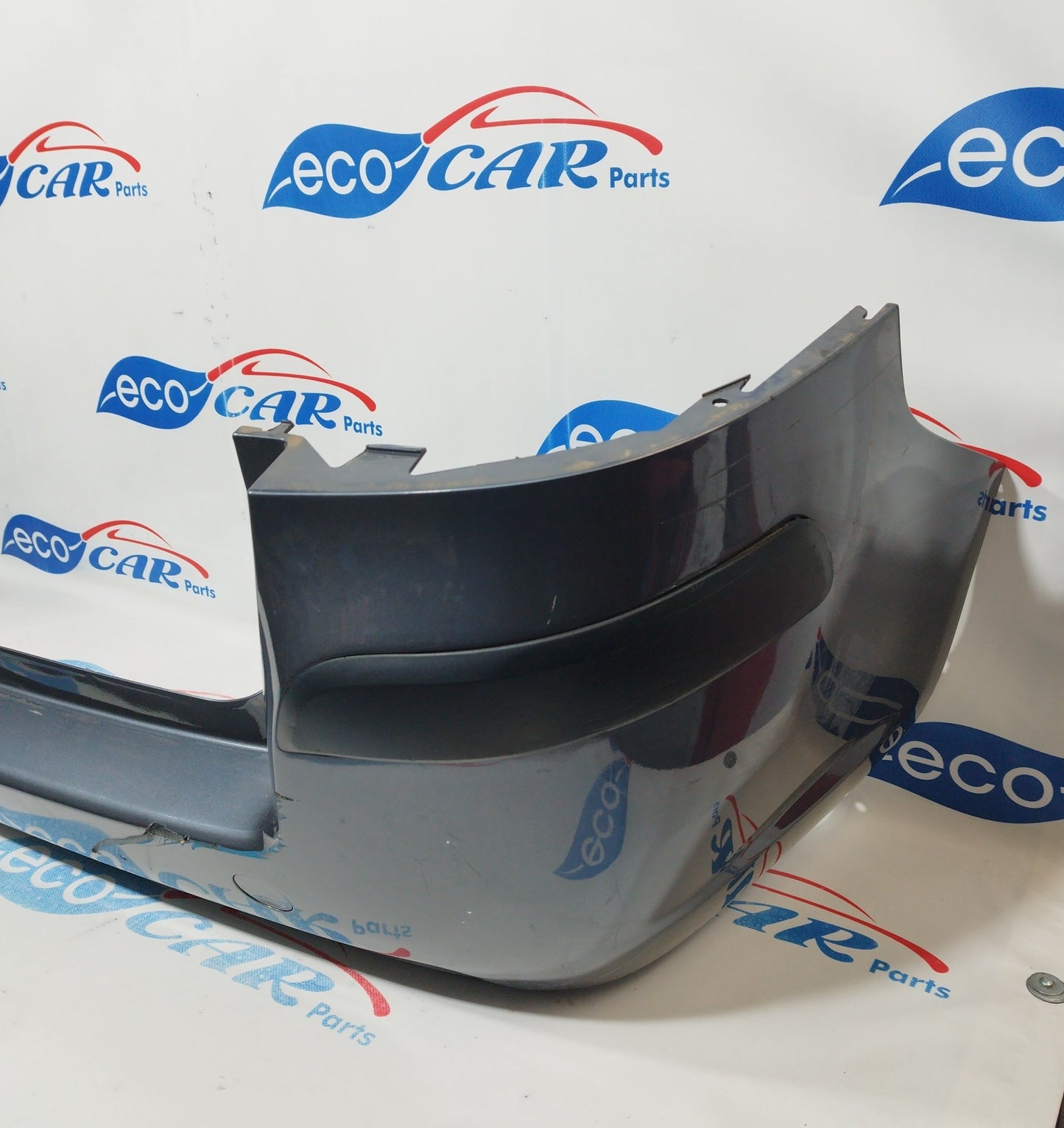 Dunkelgraue Heckstoßstange Opel Zafira B 2008 ecoAC2255