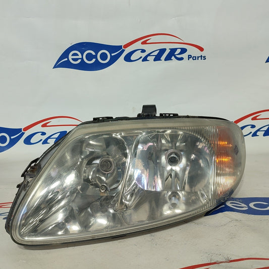 Fanale anteriore sx Chrysler Voyager 2002 ecoAG1093