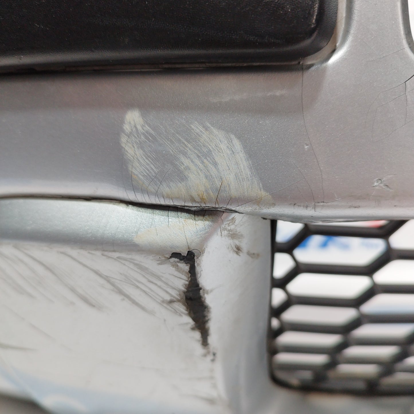 Paraurti anteriore grigio argento Citroen C3 pluriel 2005 ecoAC2393