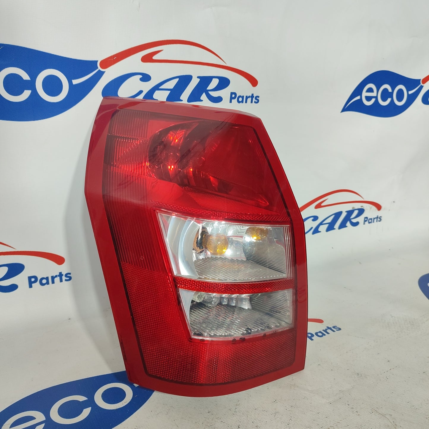 Linke Rückleuchte Chrysler 300c sw 2006 ecoAG1102