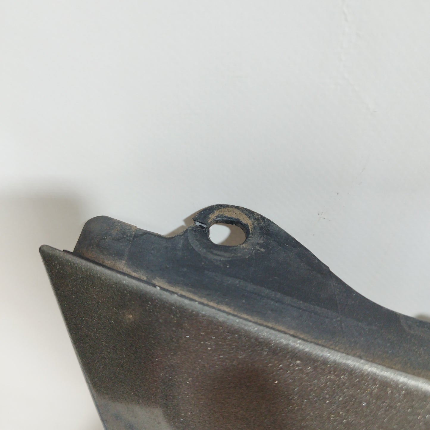 Dark gray front mask Toyota Corolla Verso 2007 ecoAC2476