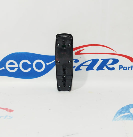 Pulsantiera anteriore sx nera 3 pin Mercedes Classe A W169 2008 codice: 1698206610 ecoAC2506