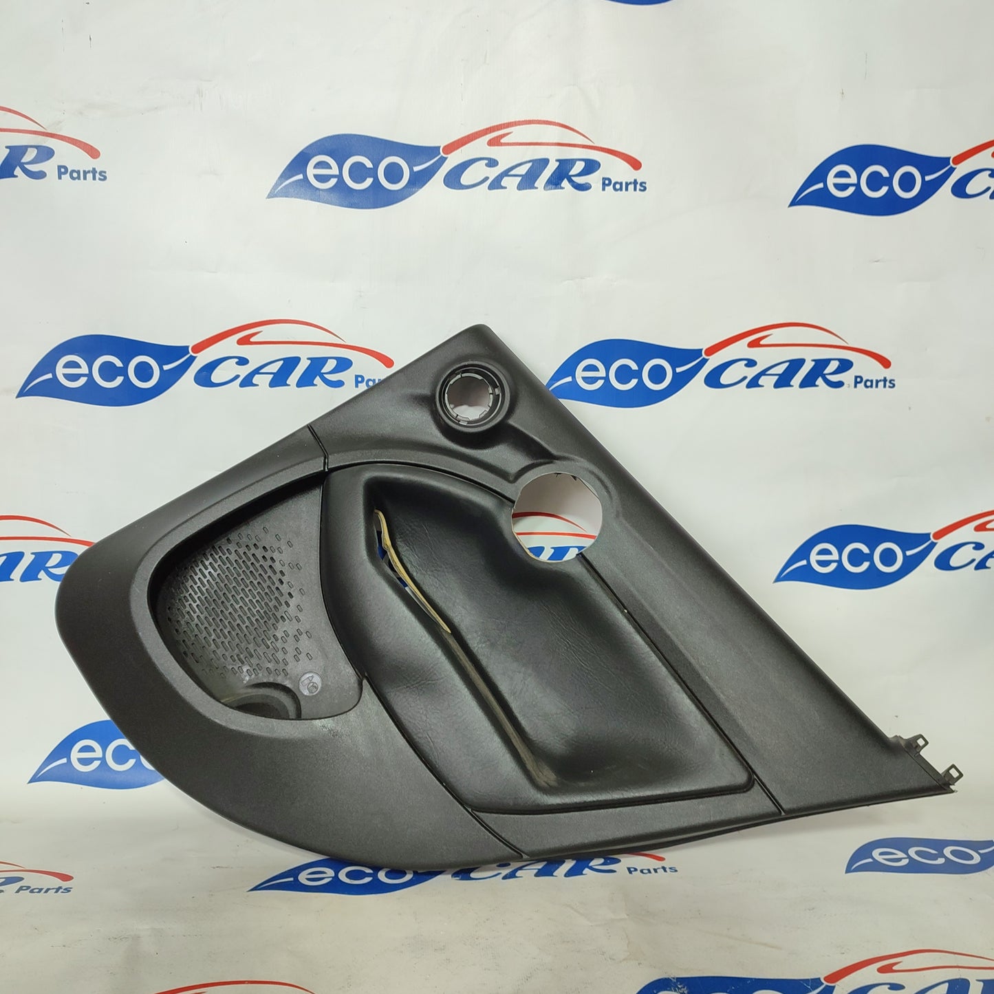 Fiat 500x ecoAG1138 schwarze Leder-Innenverkleidung hinten rechts