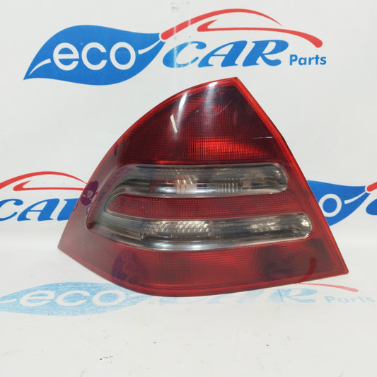 Getönte linke Rückleuchte Mercedes C-Klasse W203 2005 ecoAC2646
