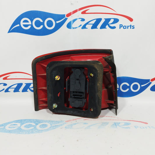 Fanale posteriore dx Audi A6 sw 2001 codice 4b9945096D ecoAC2709