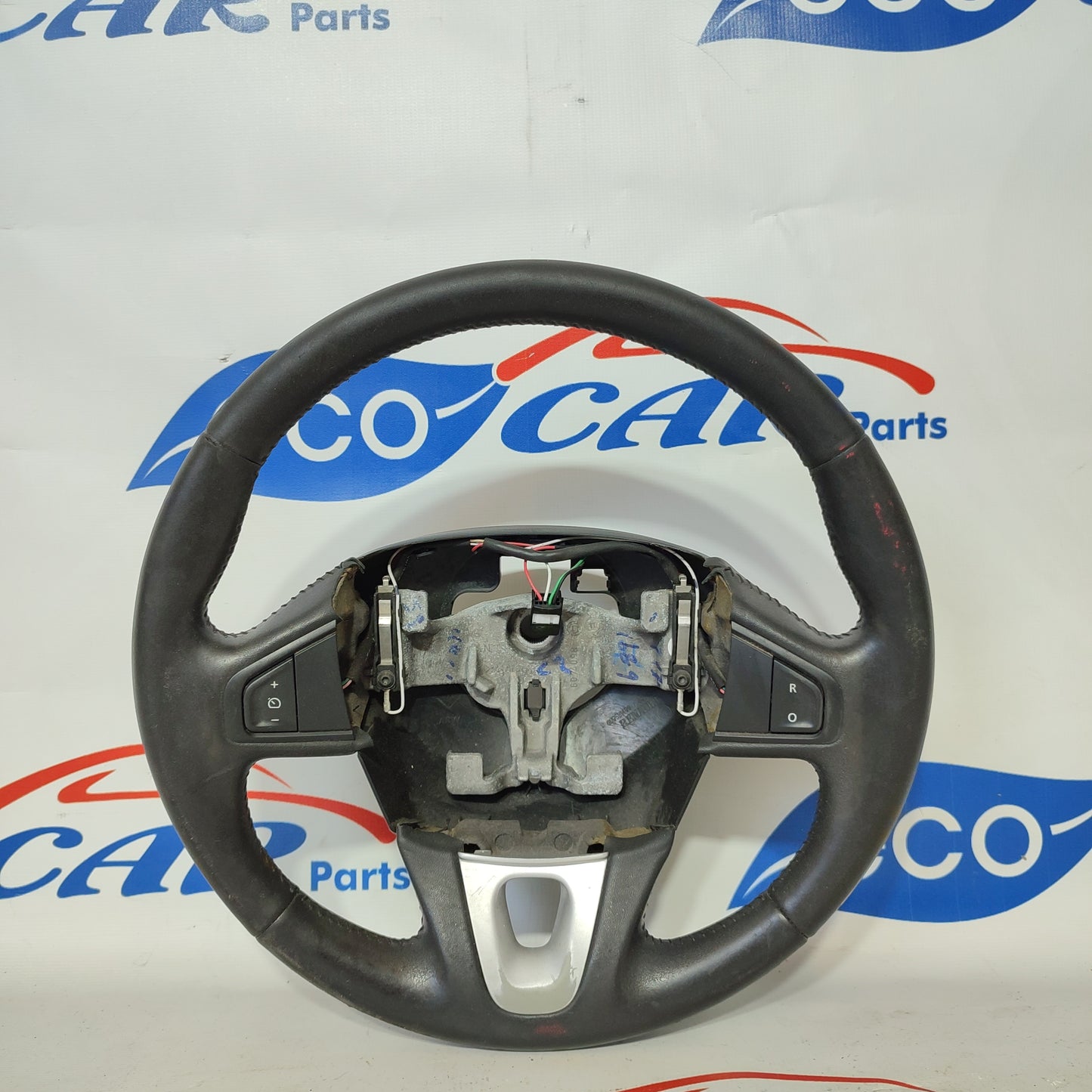 Steering wheel with controls Renault Scenic X-Mod 2012 ecoAG1186