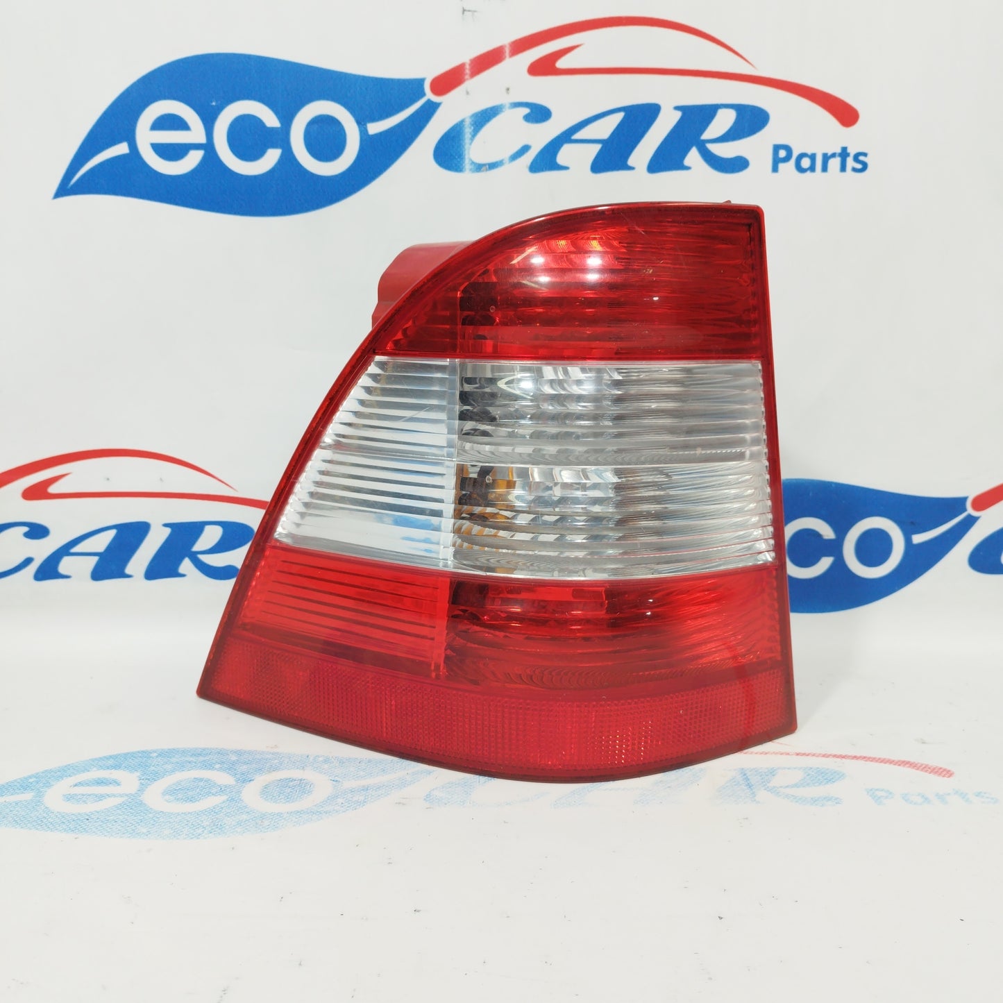 Linke Rückleuchte Mercedes ML W163 2002 Code A1638201964 EcoAC2821