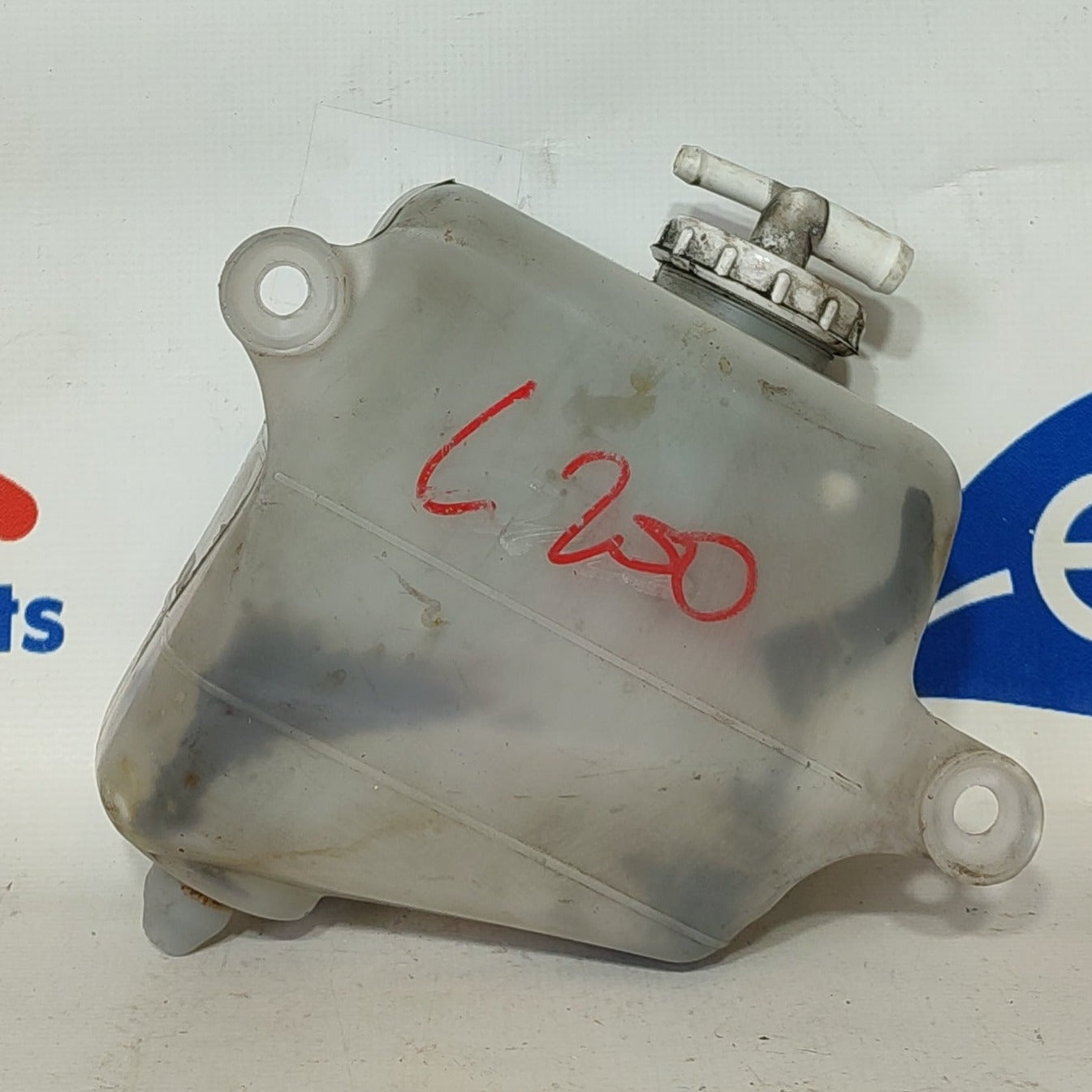 Mitsubishi L200 2001 ecoAG1214 expansion tank