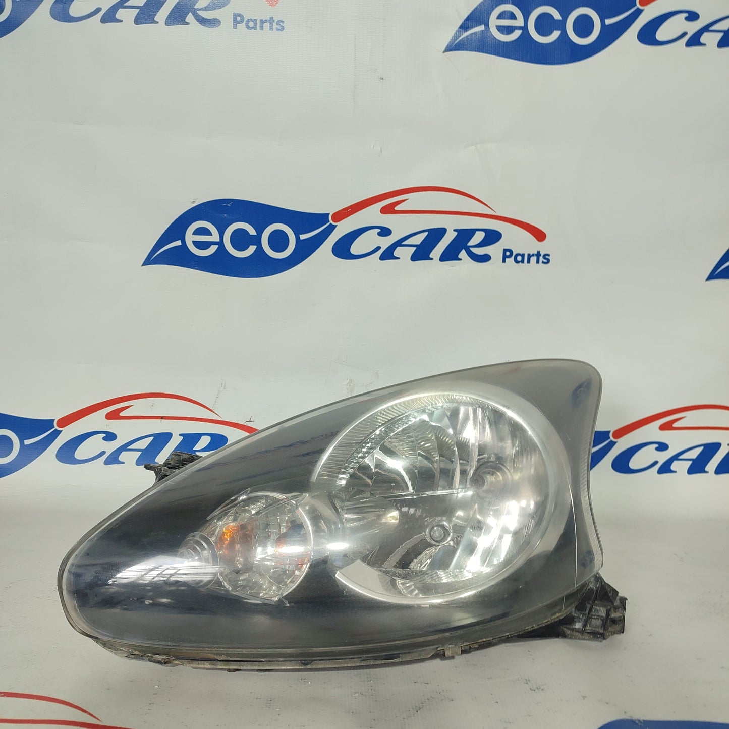Toyota Aygo 2008 ecoAG1224 linker Frontscheinwerfer