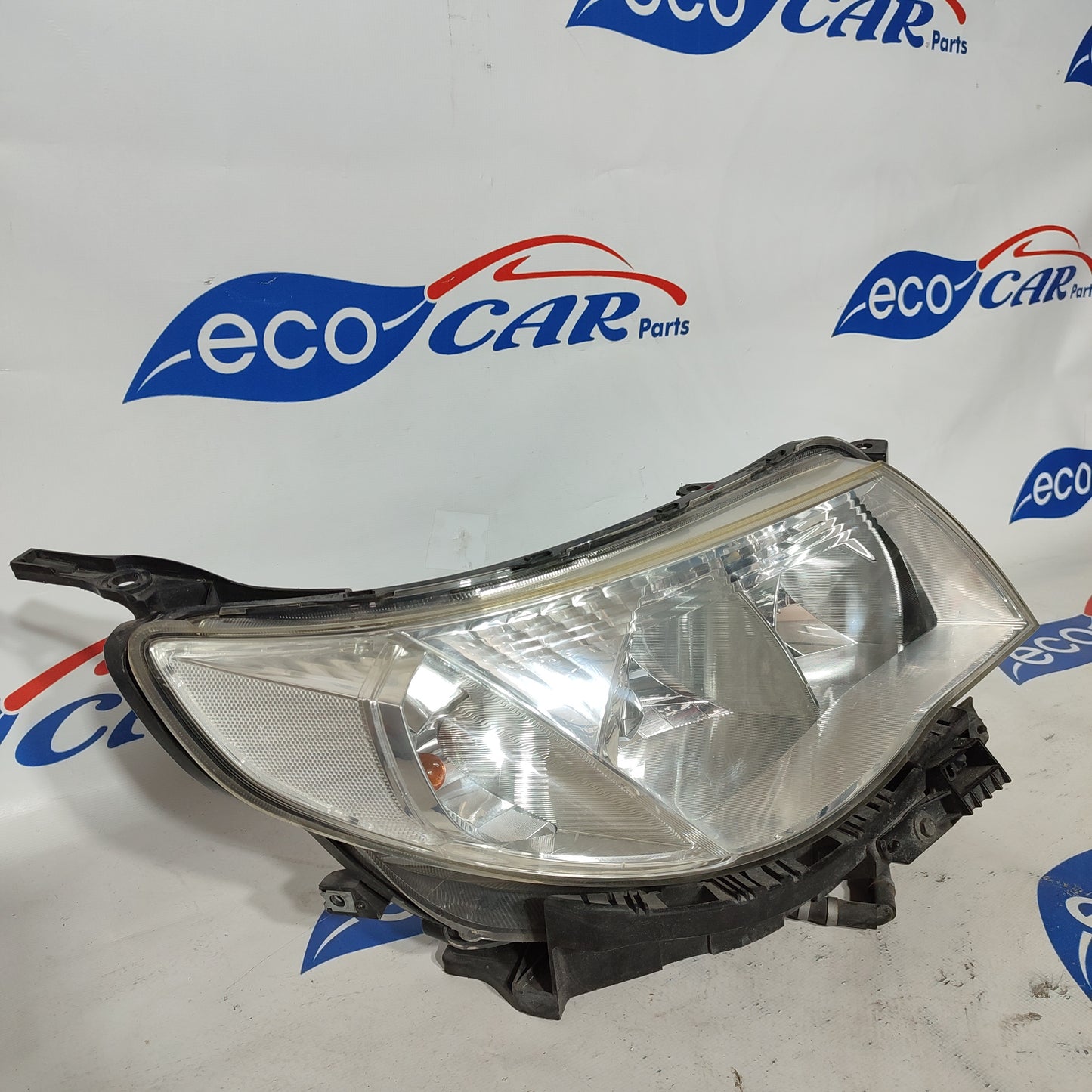 Fanale anteriore dx Subaru forester 2010 ecoAG1240