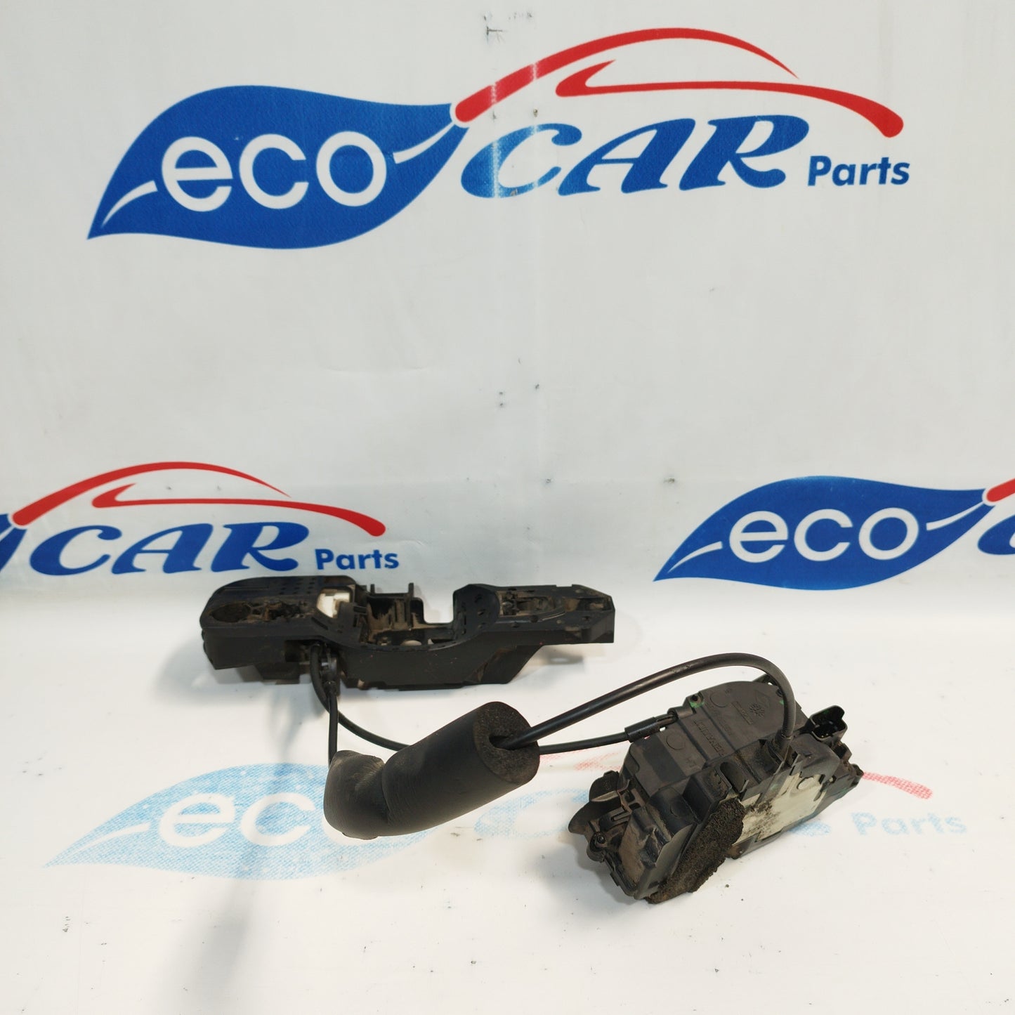 Left front lock Renault Scenic x-mod 2011 4 pin code 805030006r ecoAC2921